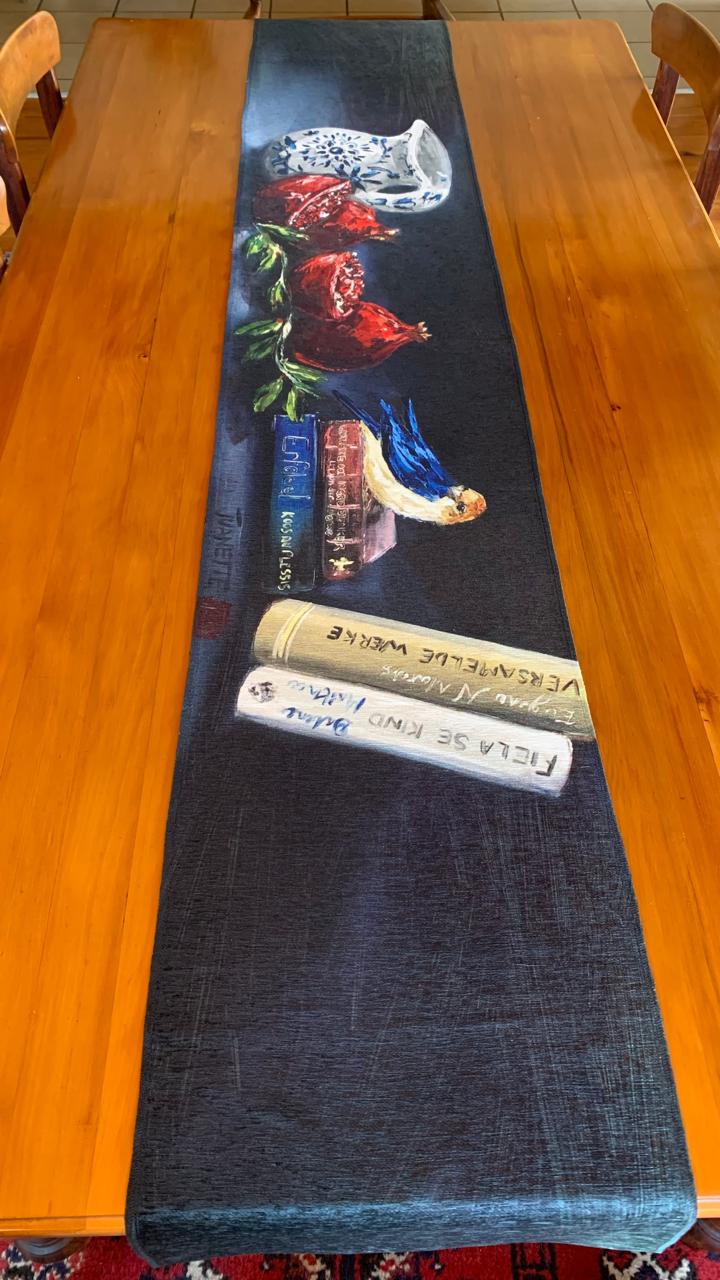 Table Runner - Stillife