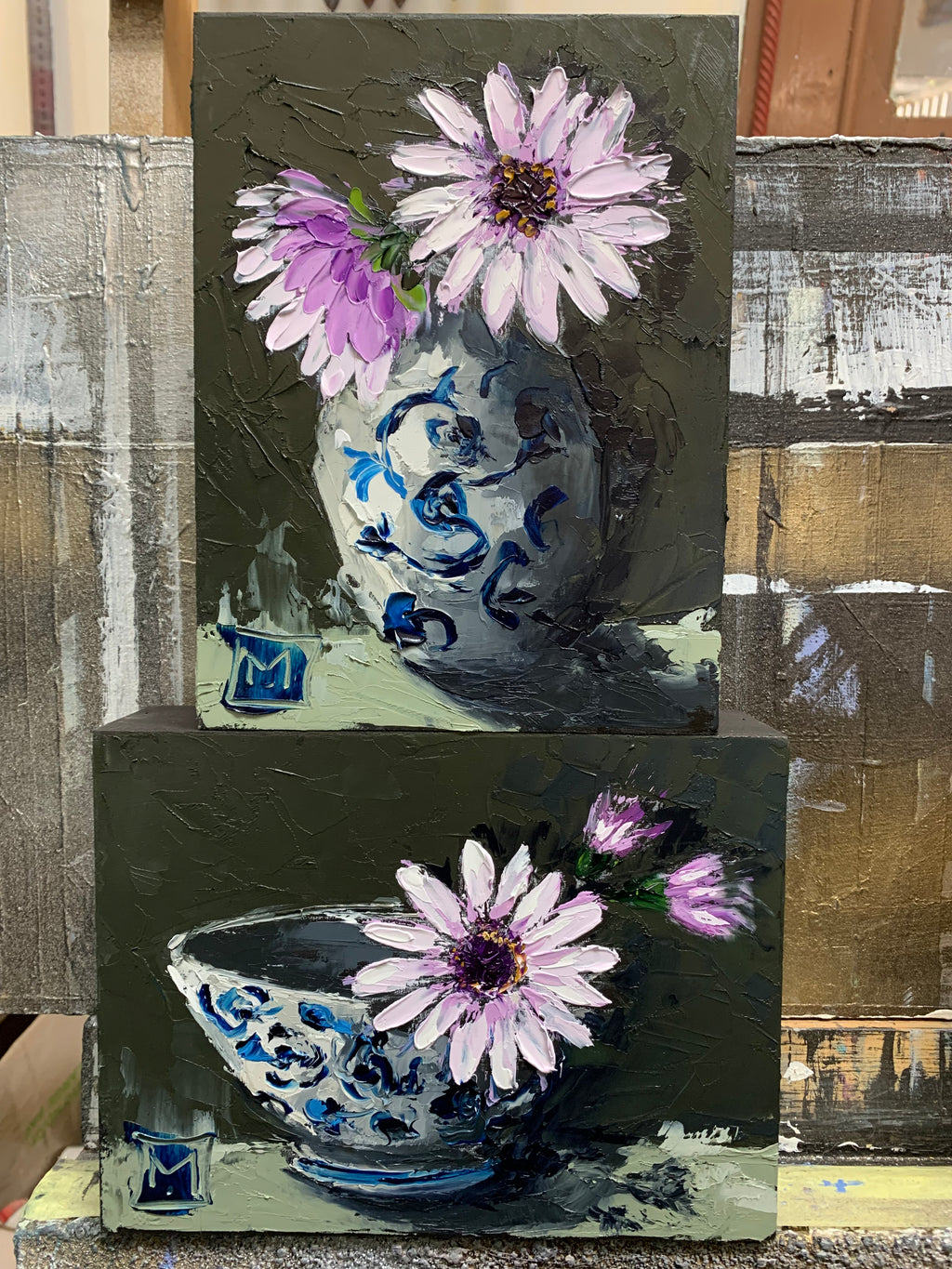 Purple daisies in delft (set of two)